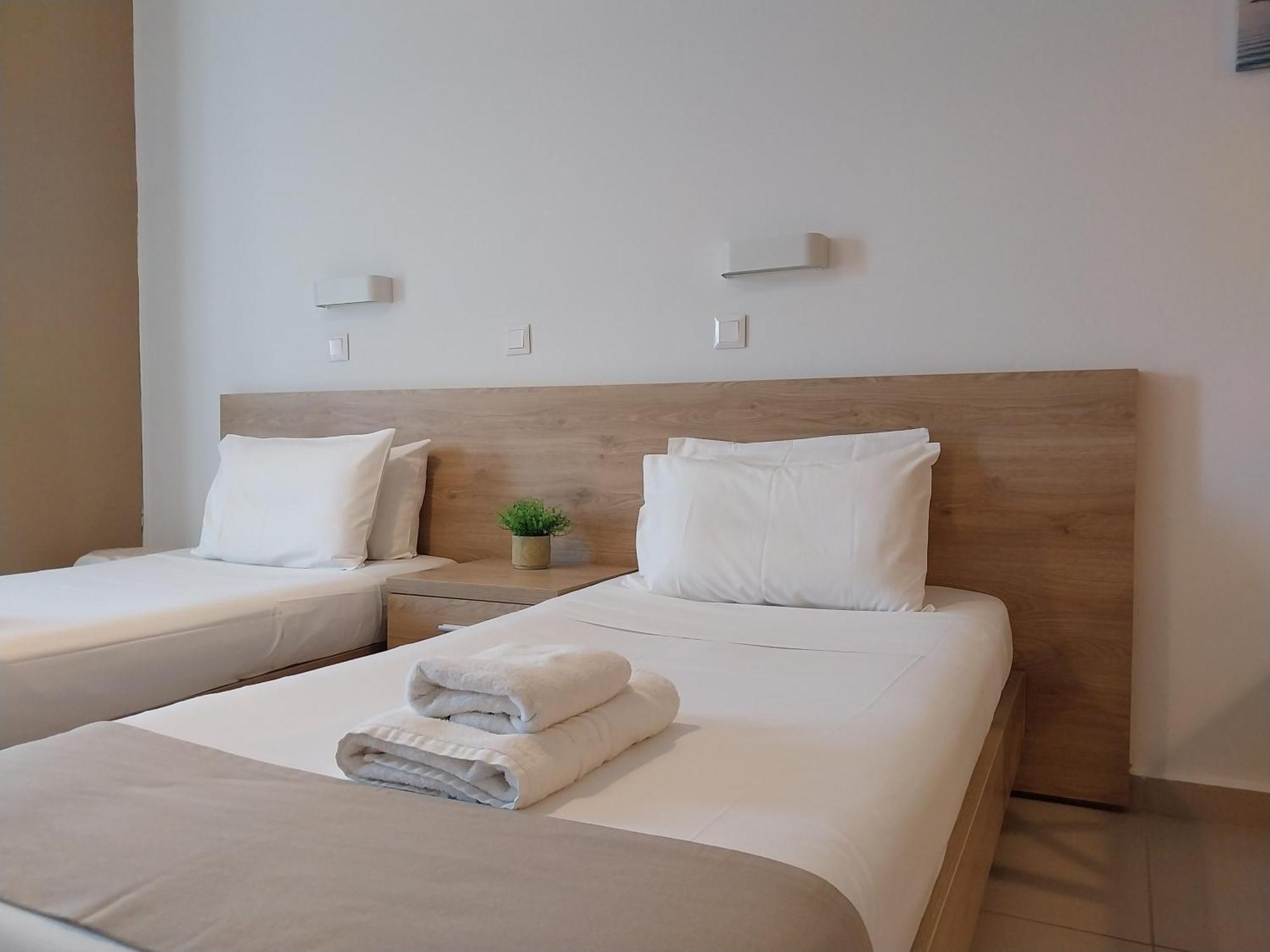 Papadatos Studios Argostoli  Eksteriør billede