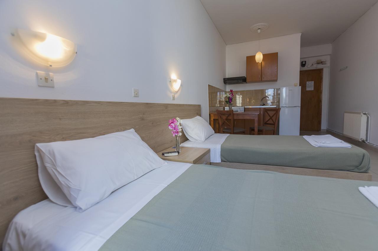 Papadatos Studios Argostoli  Eksteriør billede