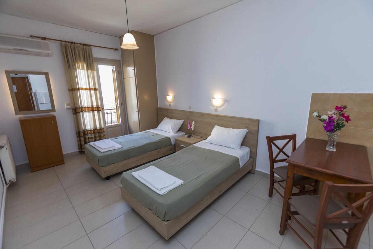 Papadatos Studios Argostoli  Eksteriør billede