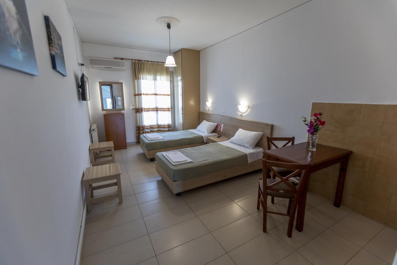 Papadatos Studios Argostoli  Eksteriør billede